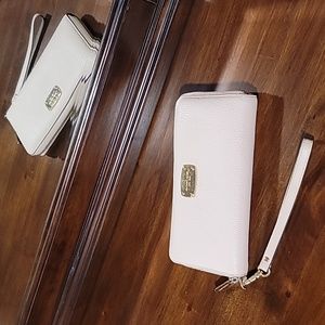 Michael Kors Jet Set Travel Continental Pebble Leather Wallet Ballet Pink